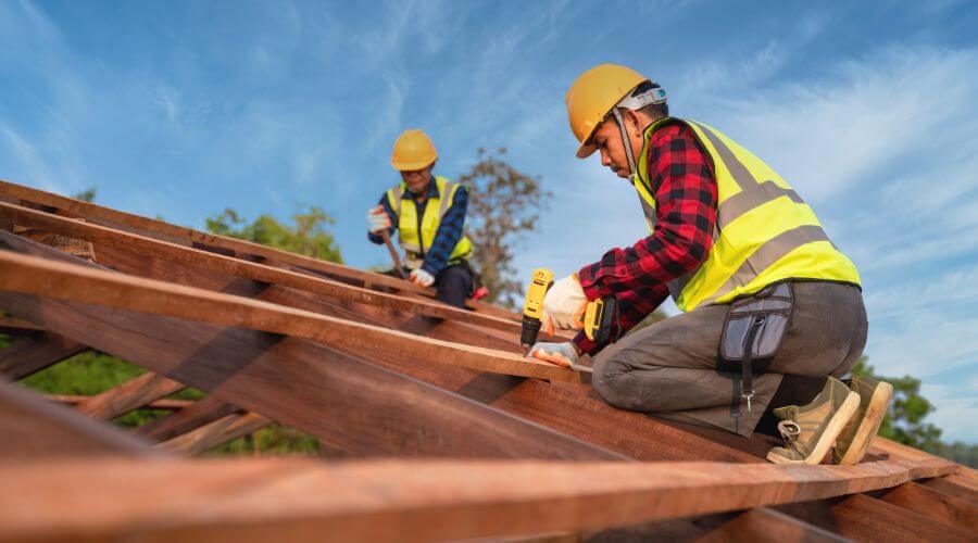 Professional Flat Roofing Installation services in Willoughby, OH